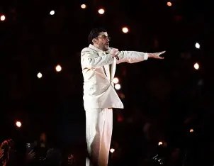 Resultado de imagen de bad bunny